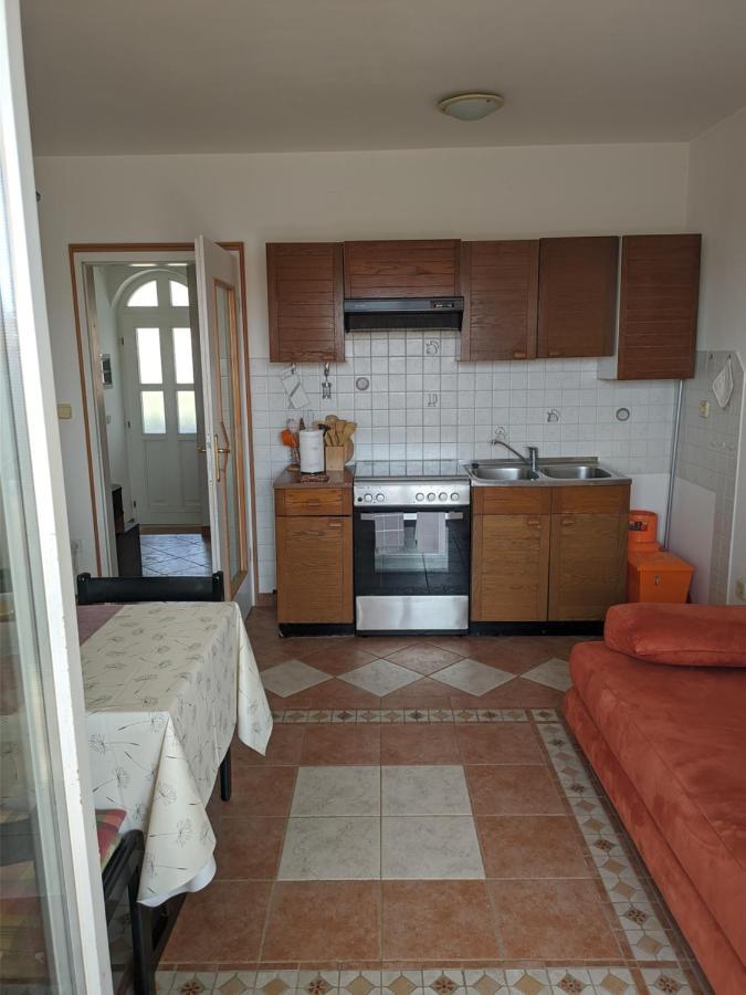 Villa Triton Vinkuran Luaran gambar