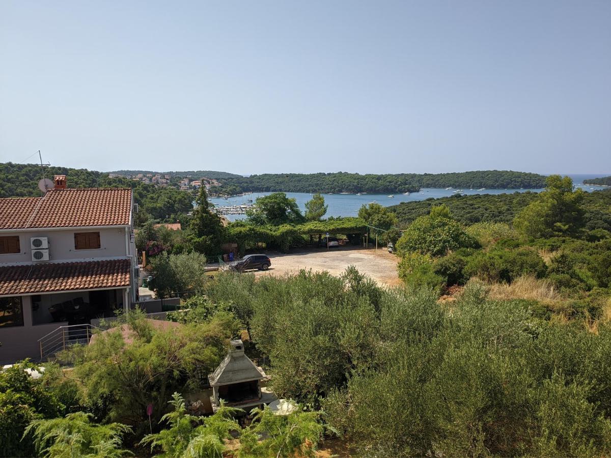 Villa Triton Vinkuran Luaran gambar