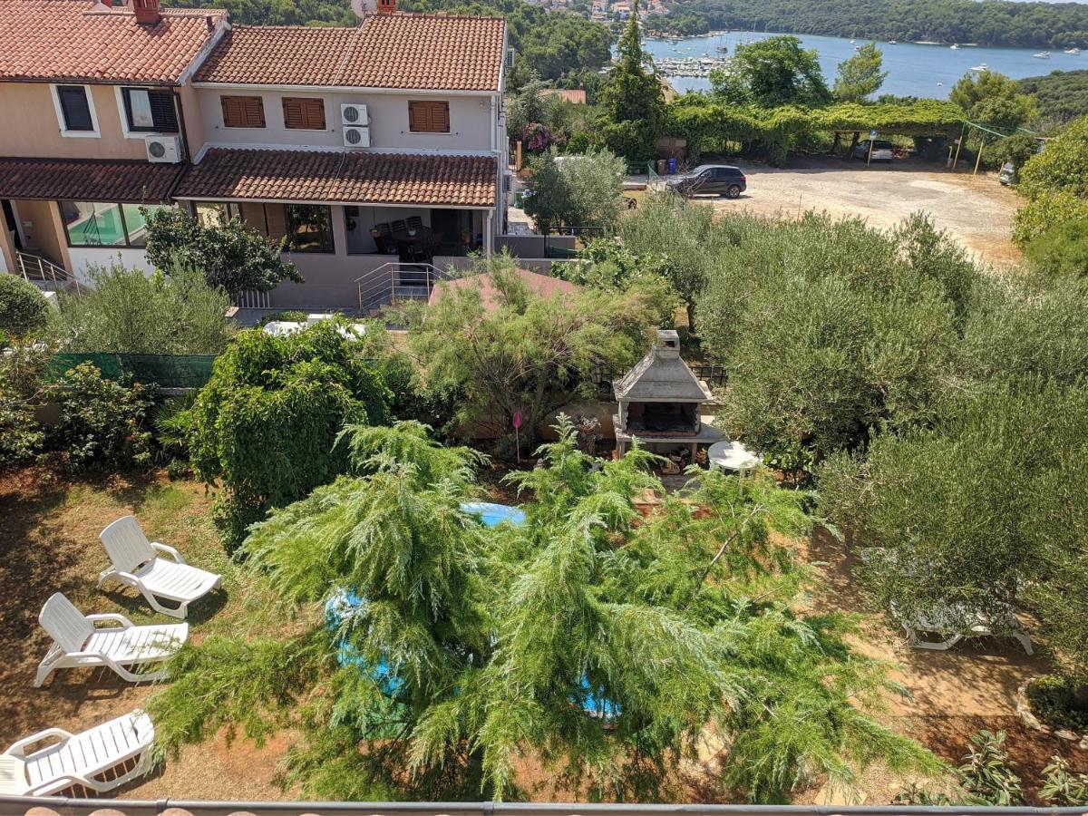 Villa Triton Vinkuran Luaran gambar