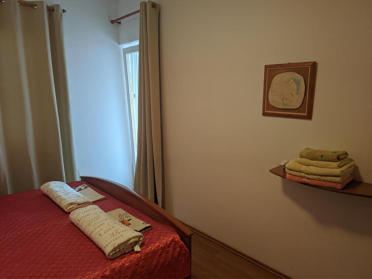 Villa Triton Vinkuran Luaran gambar