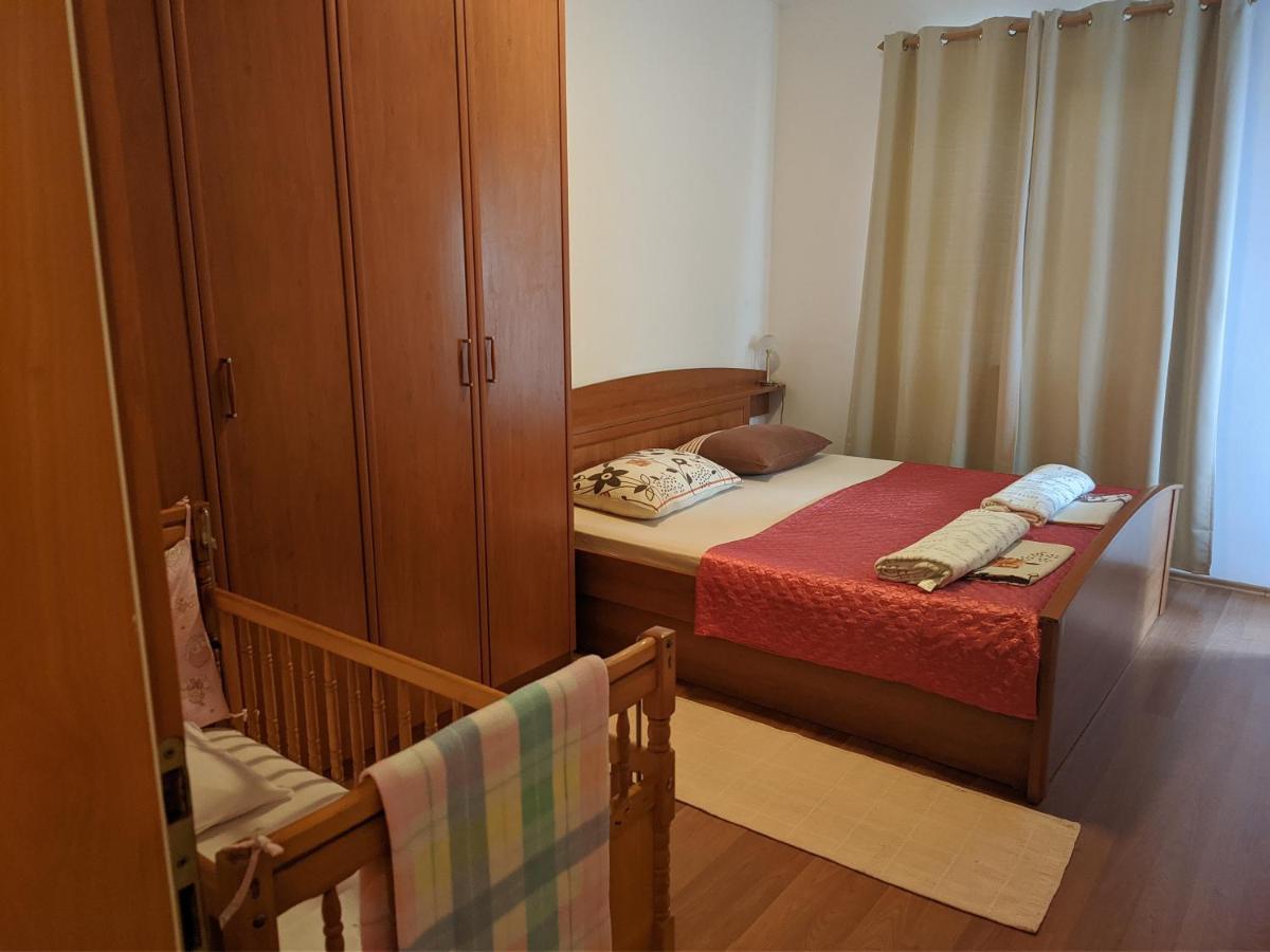 Villa Triton Vinkuran Luaran gambar